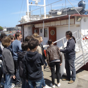 Visite du navire « L'hermine-Bretagne » avec Yann, notre guide.