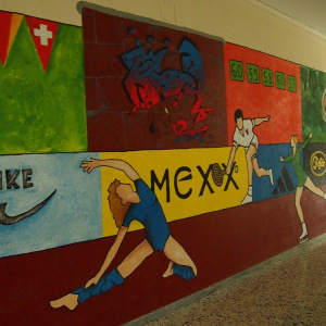 Les murs de l´école peints par les élèves